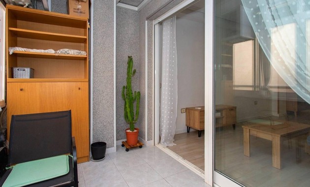 Herverkoop - Appartement / flat -
Torrevieja - Playa del cura
