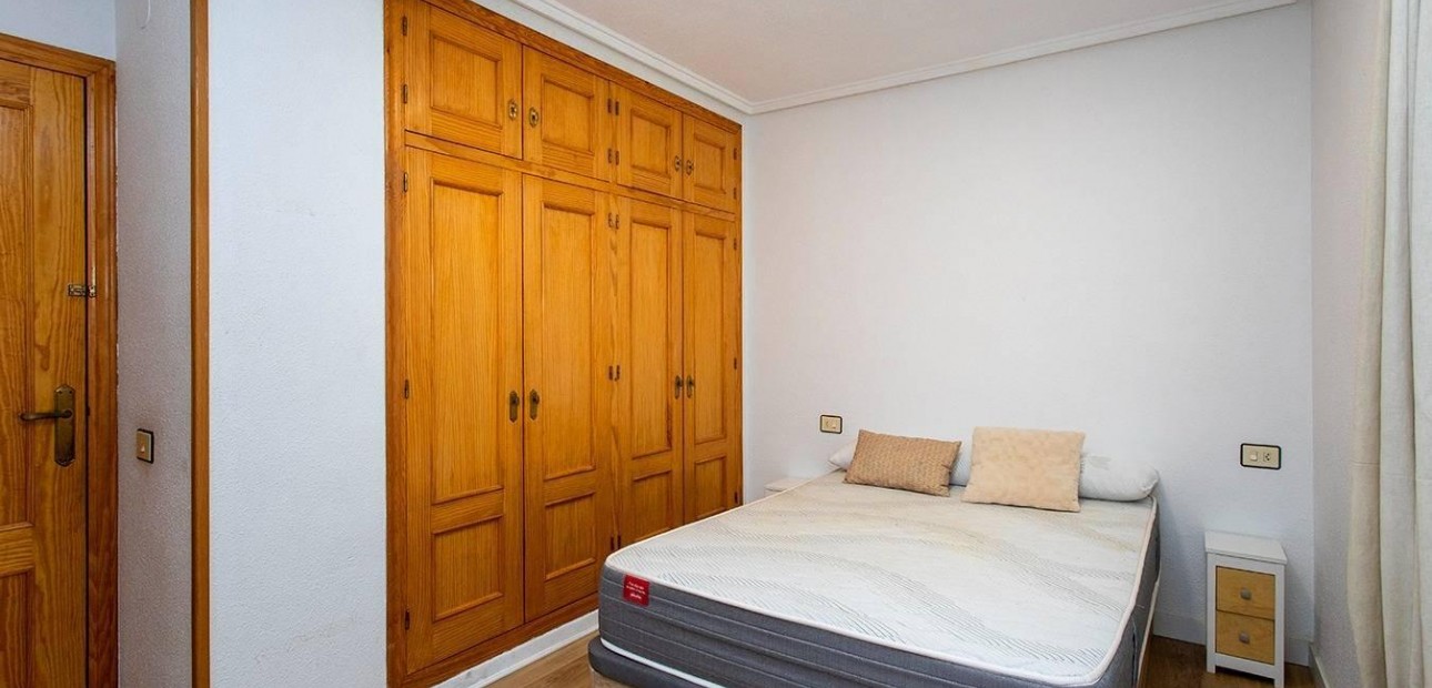 Herverkoop - Appartement / flat -
Torrevieja - Playa del cura