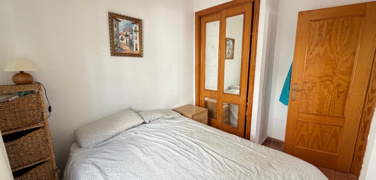Herverkoop - Herenhuis -
Orihuela - Entre Naranjos Vistabella
