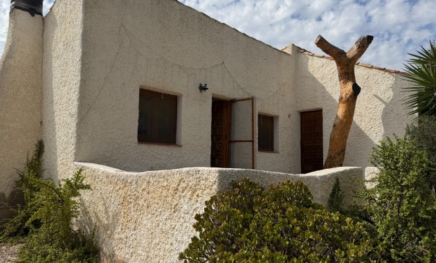 Sale - Country Property/Finca -
Torremendo