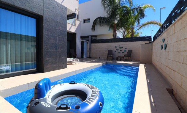 Sale - Detached Villa -
Benijofar - Benijofar - Village