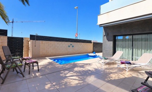 Sale - Detached Villa -
Benijofar - Benijofar - Village