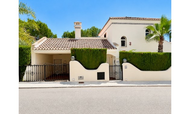 Sale - Detached Villa -
Orihuela Costa - Lomas De Campoamor-las Ramblas