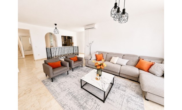 Sale - Detached Villa -
Orihuela Costa - Lomas De Campoamor-las Ramblas