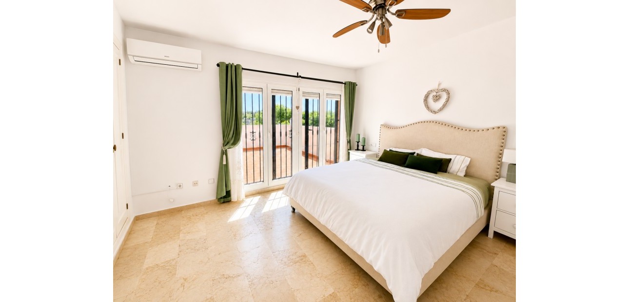 Sale - Detached Villa -
Orihuela Costa - Lomas De Campoamor-las Ramblas