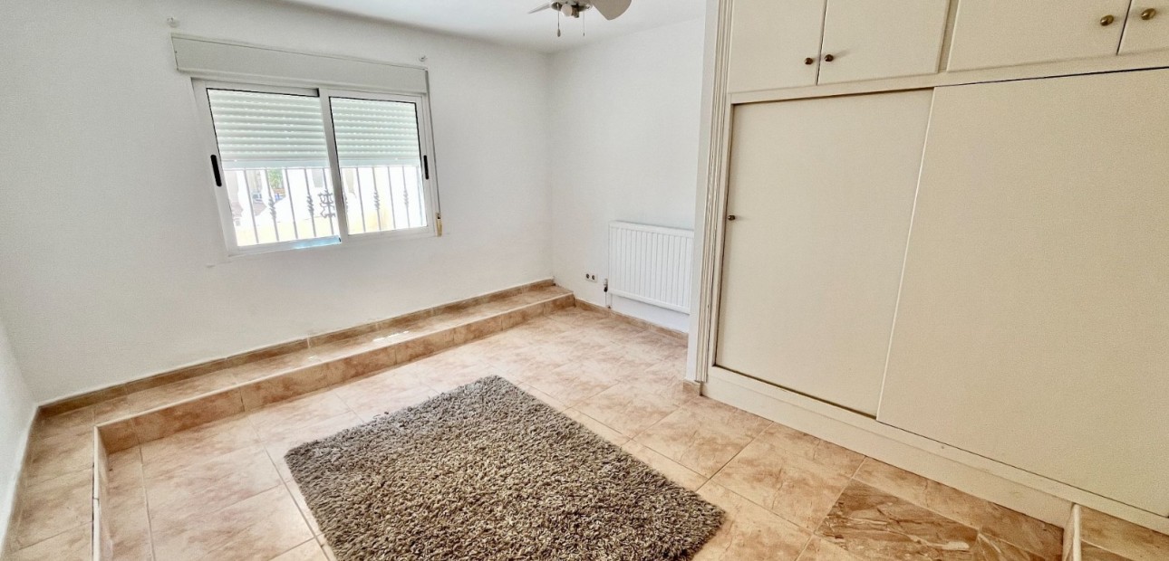 Sale - Detached Villa -
Orihuela Costa - Lomas De Campoamor-las Ramblas