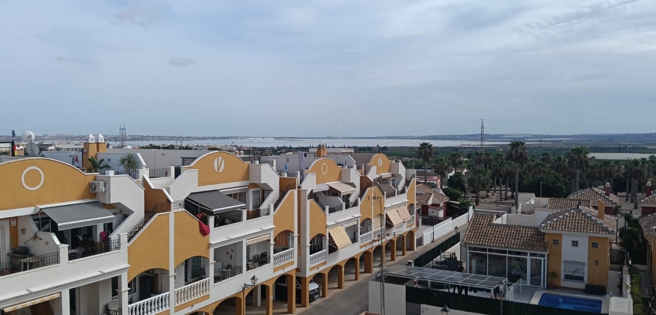 Sale - Apartment / flat -
Los Montesinos - Montesol Villas