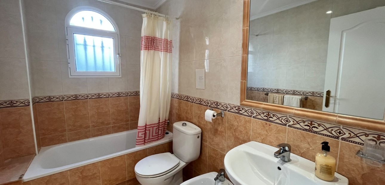 Sale - Quad Villa -
Orihuela Costa - Villamartin