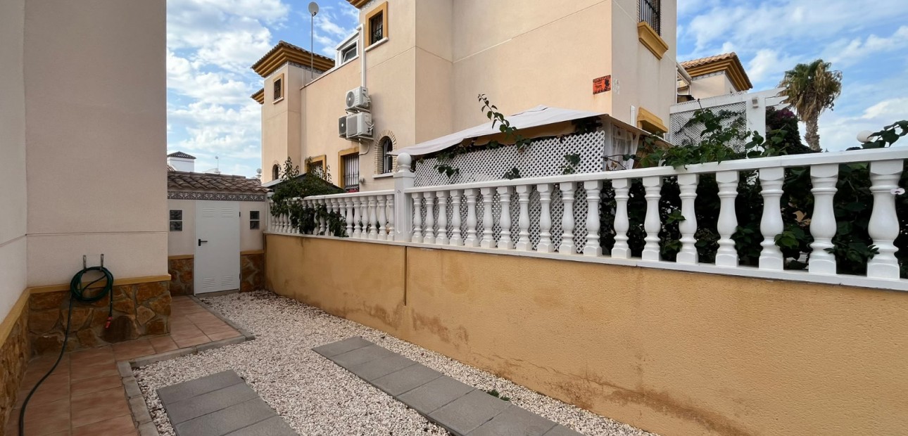 Sale - Quad Villa -
Orihuela Costa - Villamartin
