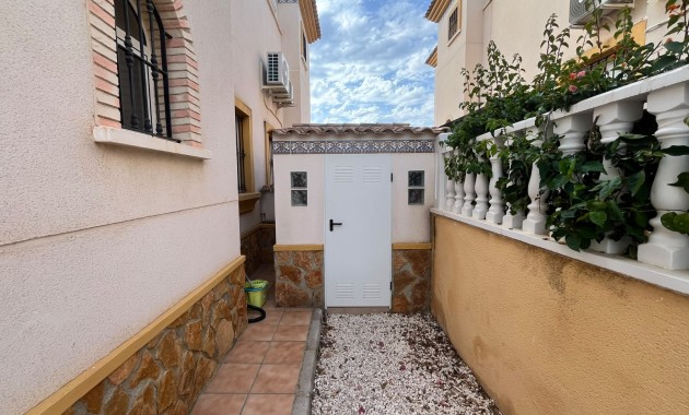 Sale - Quad Villa -
Orihuela Costa - Villamartin