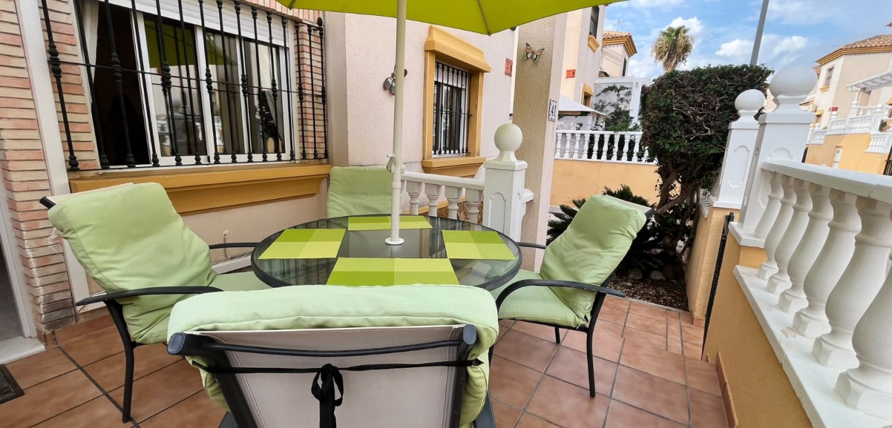 Sale - Quad Villa -
Orihuela Costa - Villamartin
