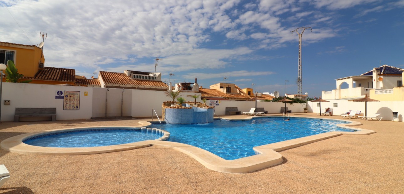 Sale - Quad Villa -
Orihuela Costa - Los Balcones