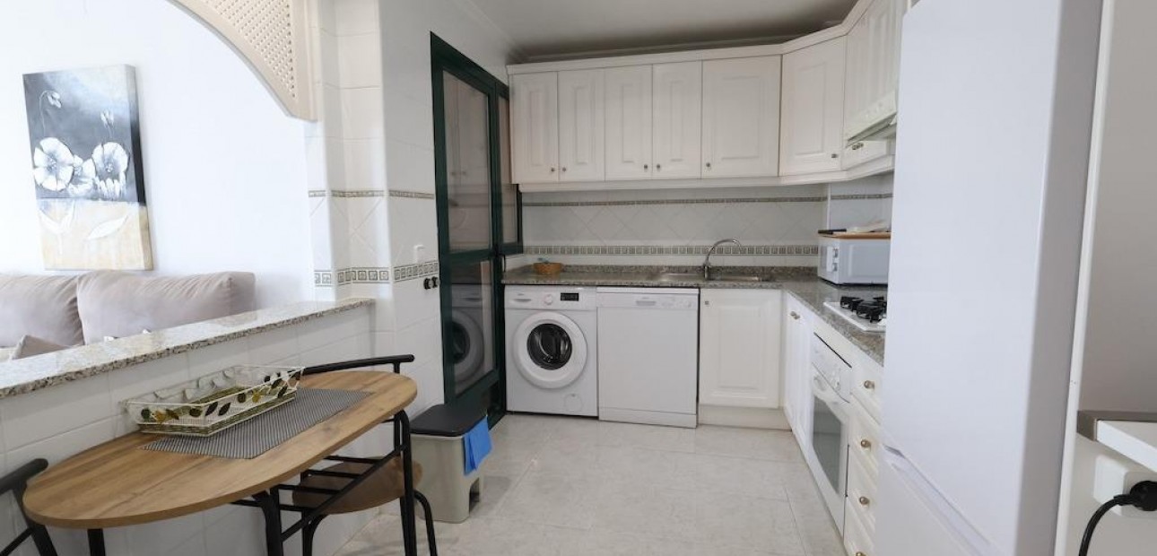 Sale - Apartment / flat -
Orihuela Costa - Villamartín-Las Filipinas