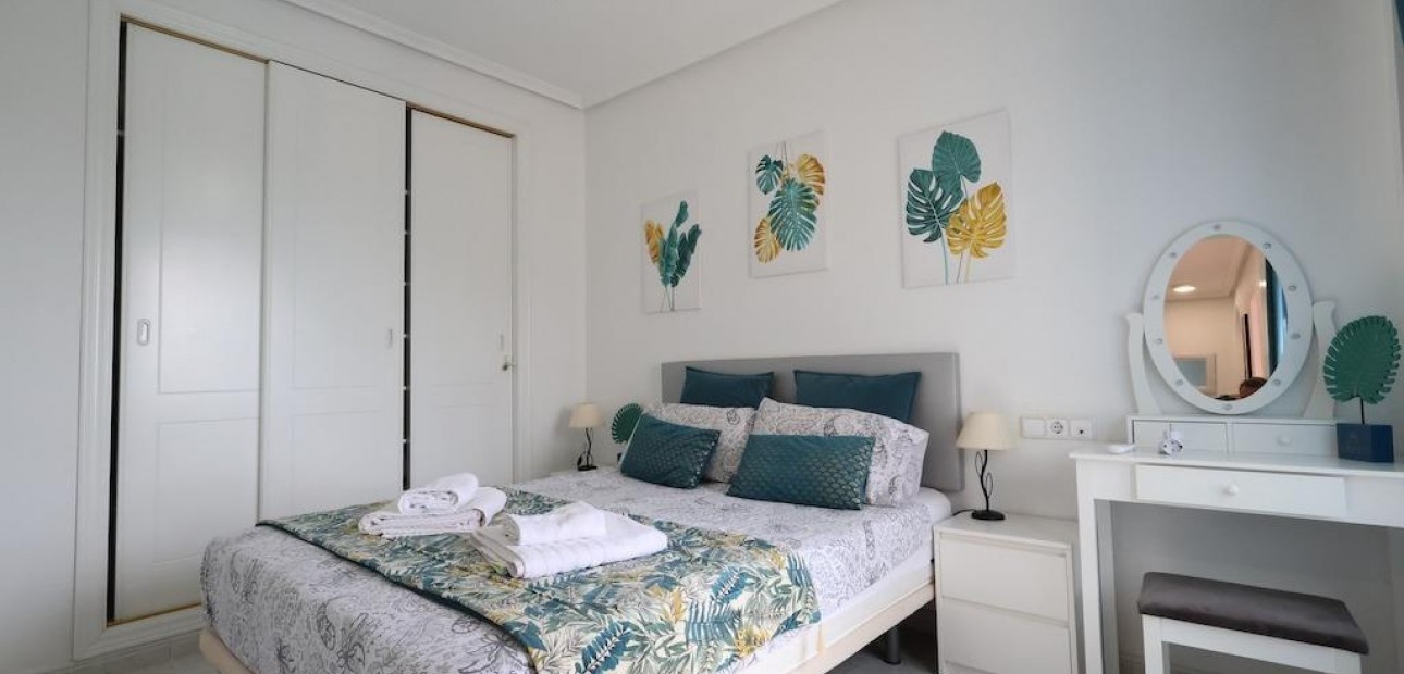 Sale - Apartment / flat -
Orihuela Costa - Villamartín-Las Filipinas