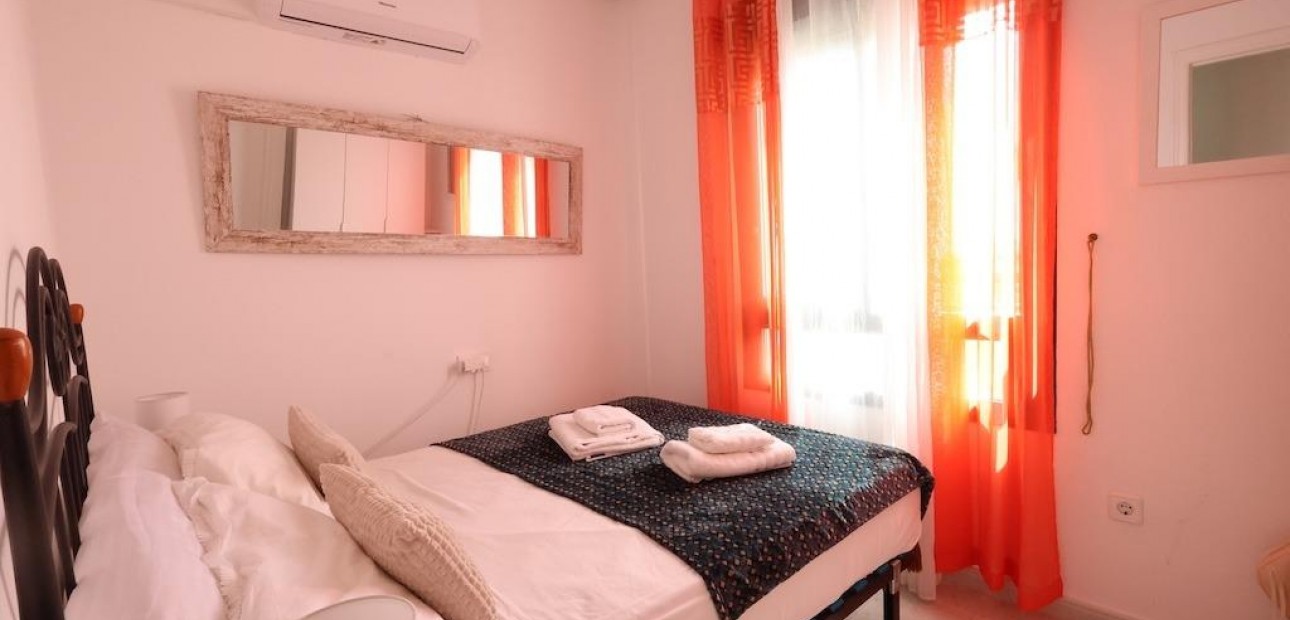 Sale - Apartment / flat -
Orihuela Costa - Villamartín-Las Filipinas