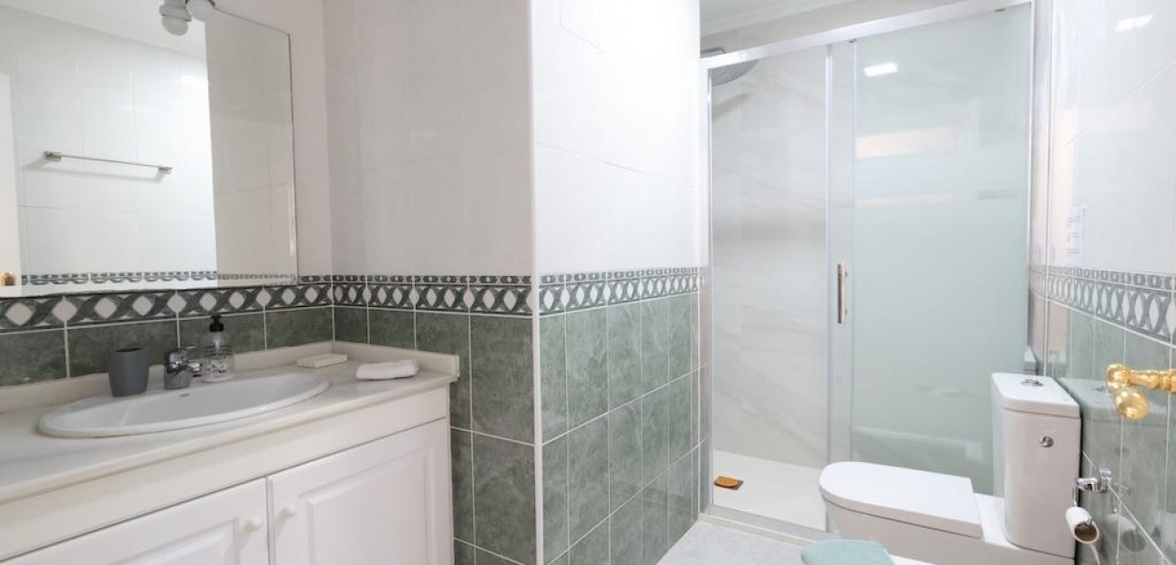 Sale - Apartment / flat -
Orihuela Costa - Villamartín-Las Filipinas