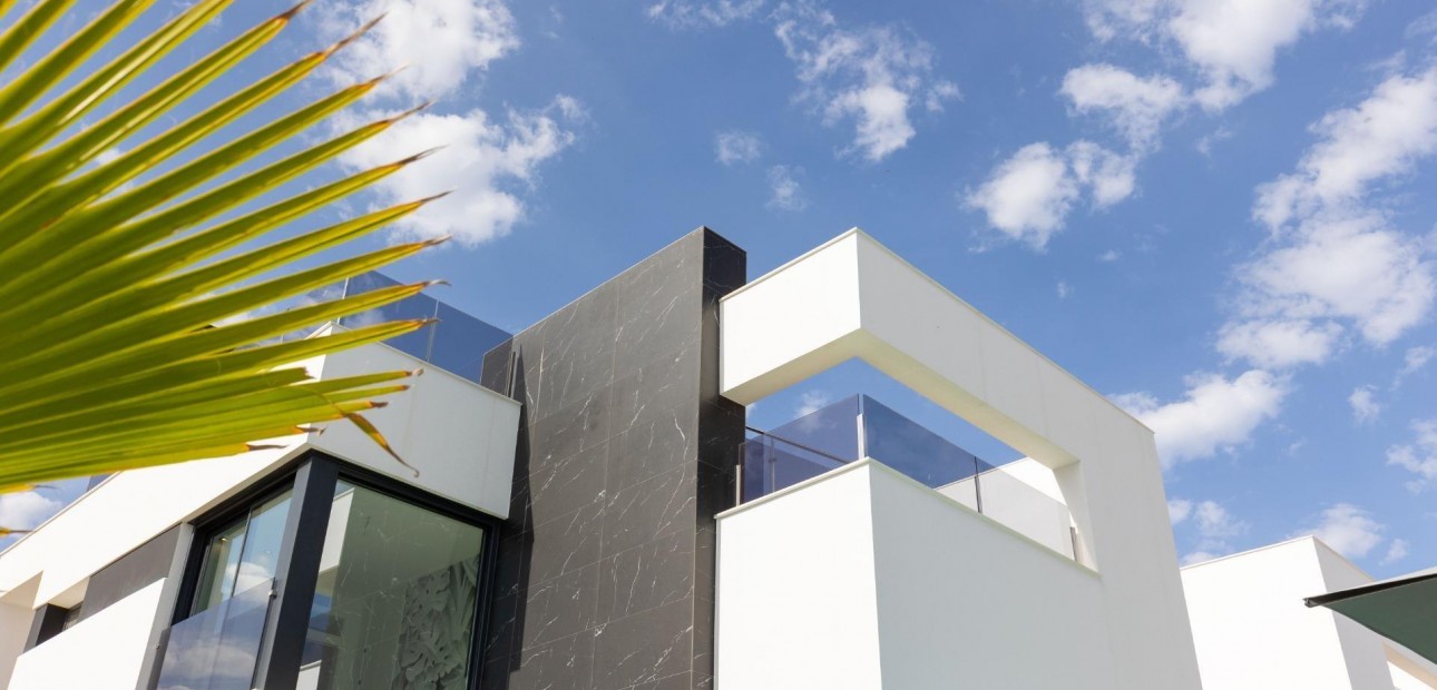 Sale - Villa -
Torrevieja - La Siesta - El Salado - Torreta