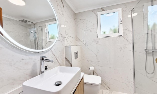 Sale - Apartment / flat -
Orihuela Costa - Campoamor