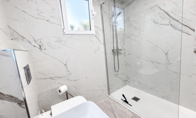 Sale - Apartment / flat -
Orihuela Costa - Campoamor