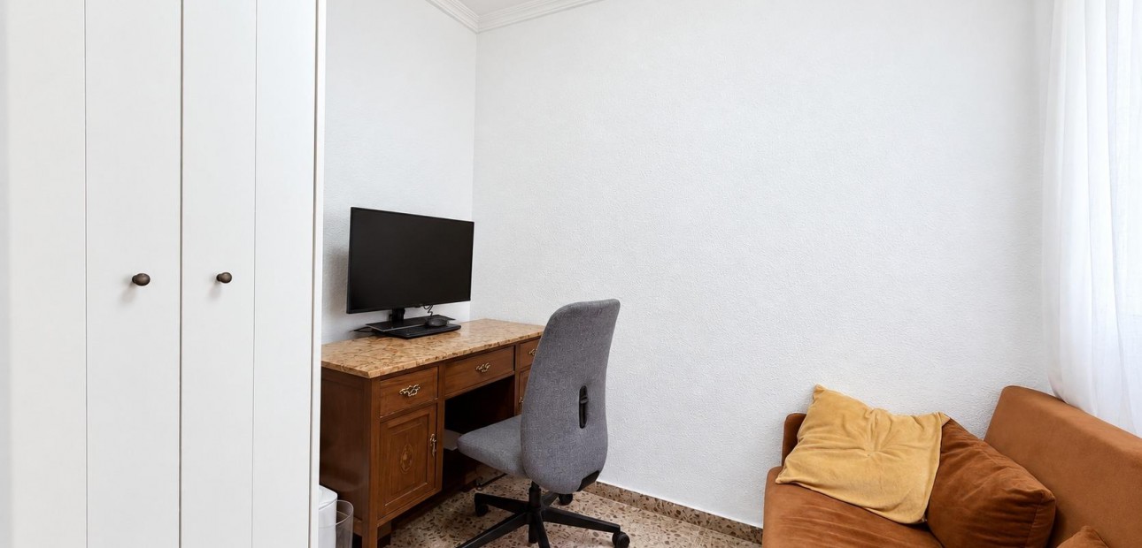 Sale - Apartment / flat -
Orihuela Costa - Campoamor