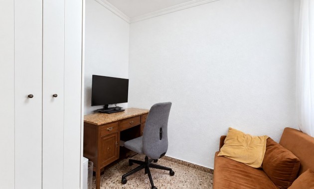 Sale - Apartment / flat -
Orihuela Costa - Campoamor