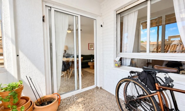 Sale - Apartment / flat -
Orihuela Costa - Campoamor