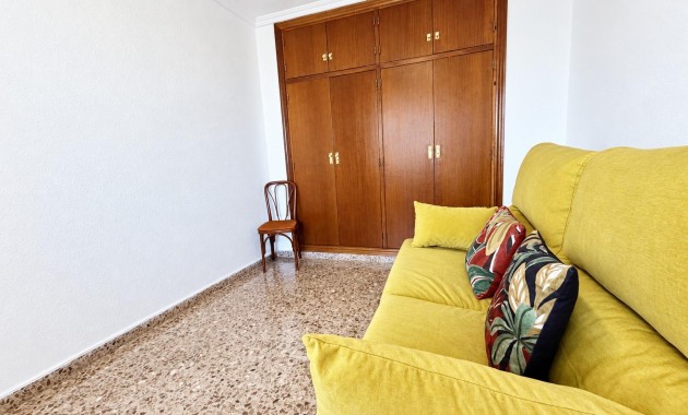 Sale - Apartment / flat -
Orihuela Costa - Campoamor