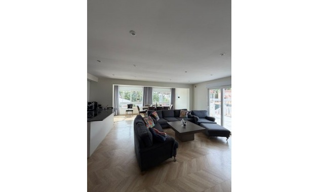 Sale - Villa -
Torrevieja - Los Balcones - Los Altos del Edén