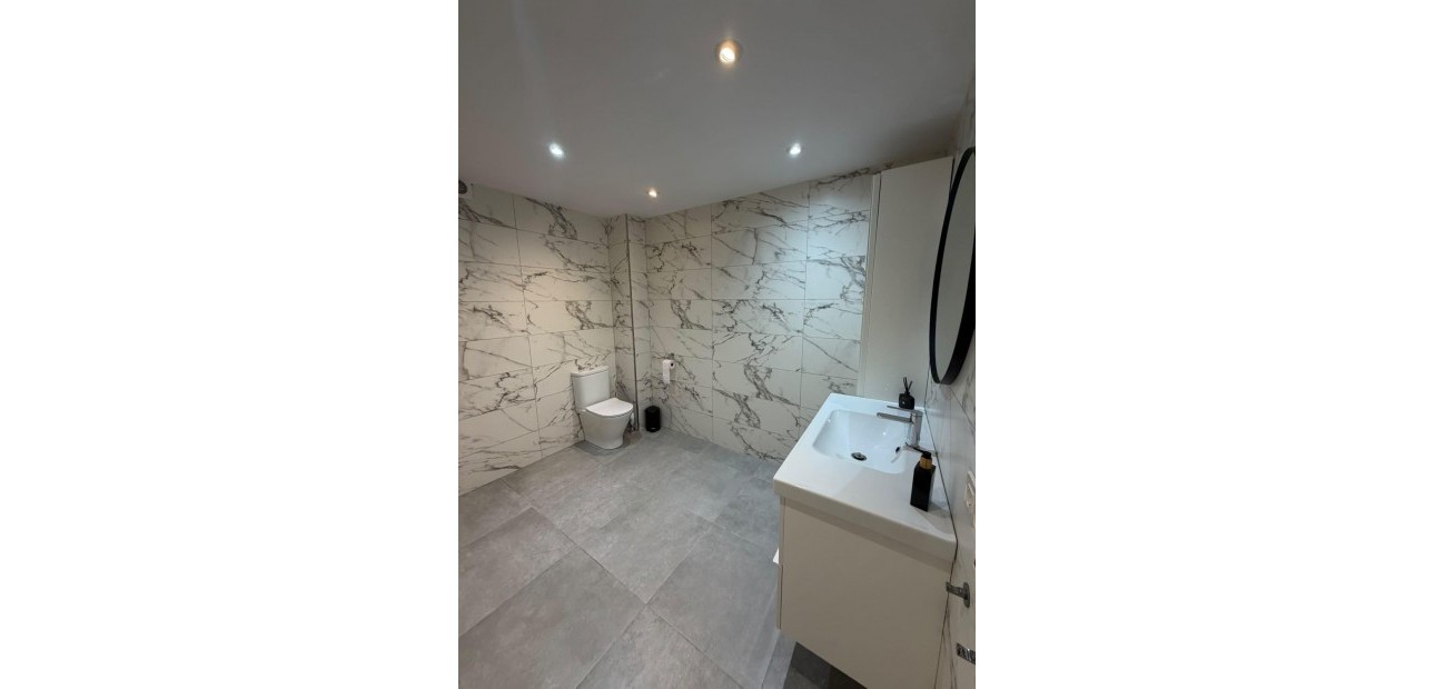 Sale - Villa -
Torrevieja - Los Balcones - Los Altos del Edén
