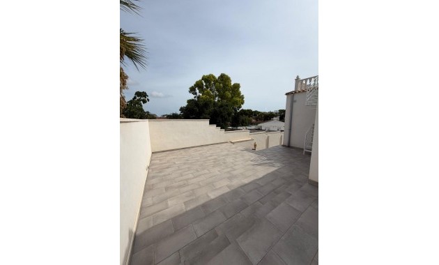 Sale - Villa -
Torrevieja - Los Balcones - Los Altos del Edén