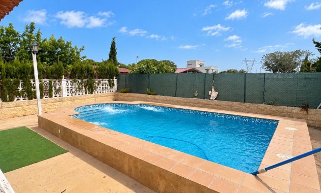 Sale - Country Property -
San Fulgencio - San Fulgencio - Country