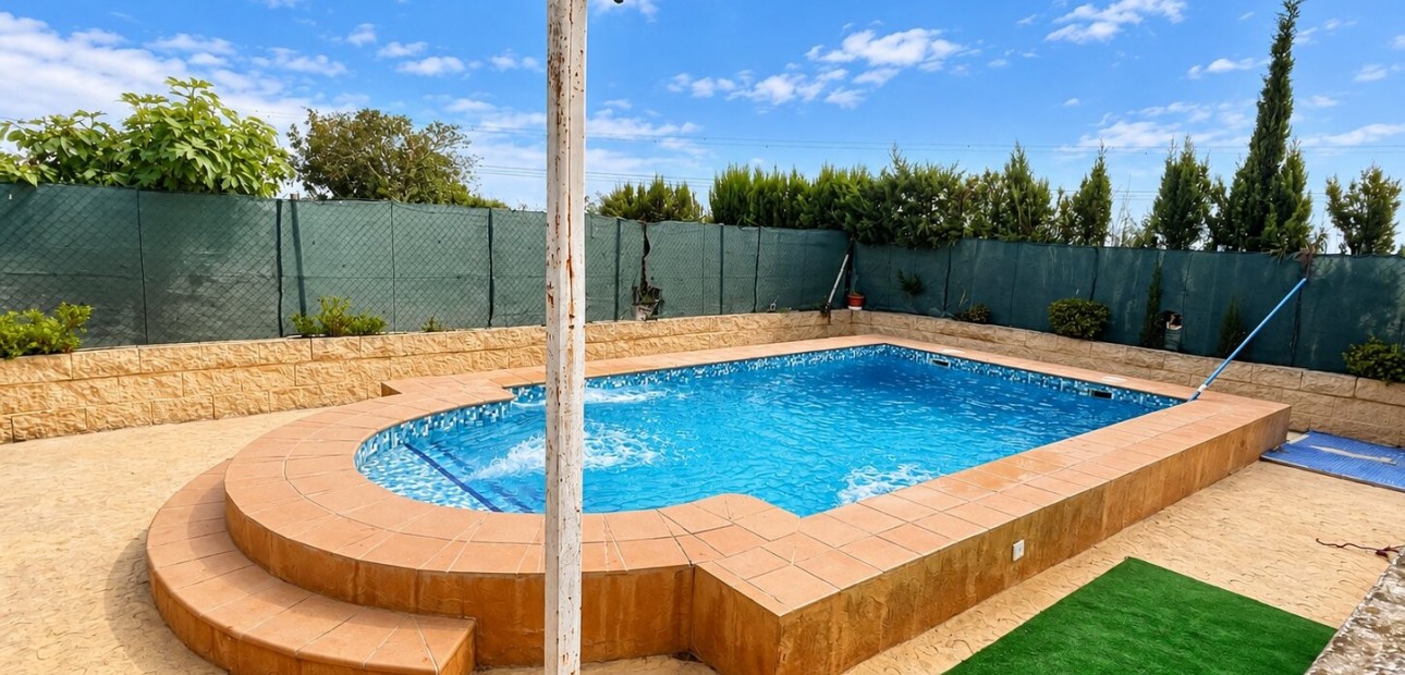 Sale - Country Property -
San Fulgencio - San Fulgencio - Country