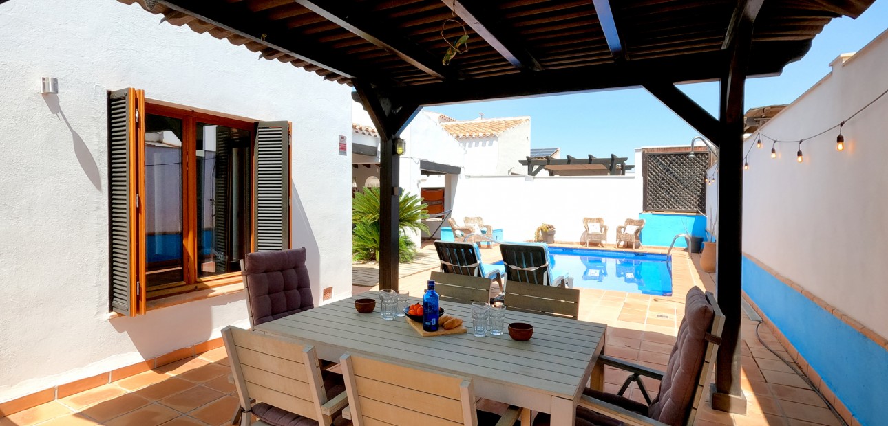 Sale - Detached Villa -
El Valle Golf Resort - El Valle Golf Resort - Centre