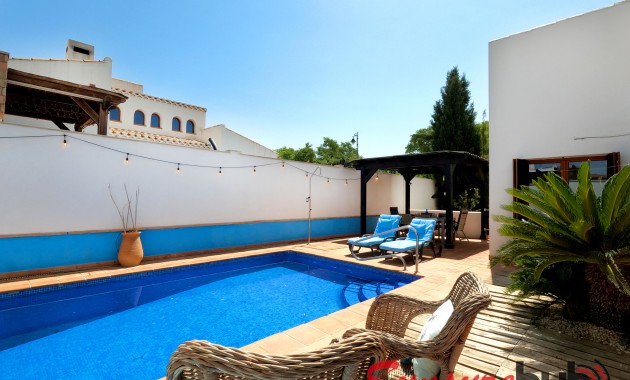 Sale - Detached Villa -
El Valle Golf Resort - El Valle Golf Resort - Centre
