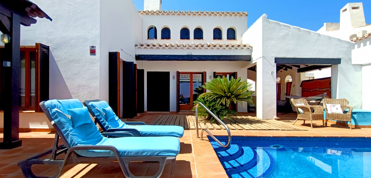 Sale - Detached Villa -
El Valle Golf Resort - El Valle Golf Resort - Centre