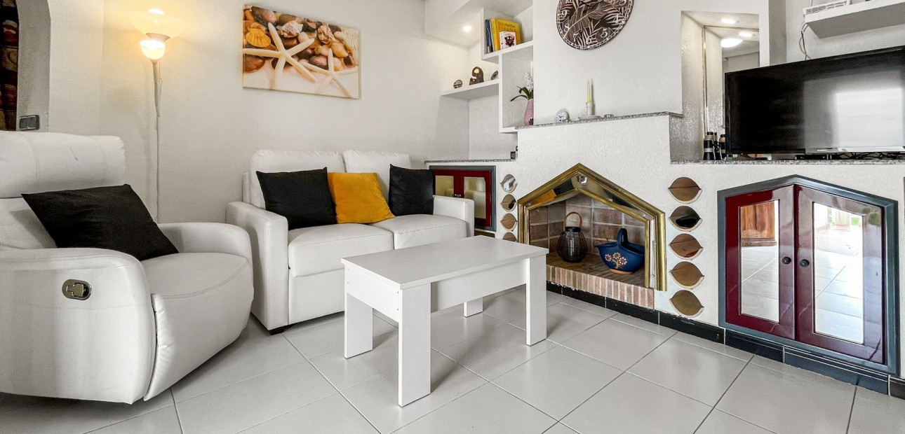 Sale - Apartment / flat -
Orihuela Costa - Los Altos
