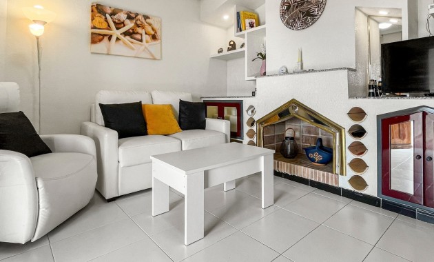 Sale - Apartment / flat -
Orihuela Costa - Los Altos