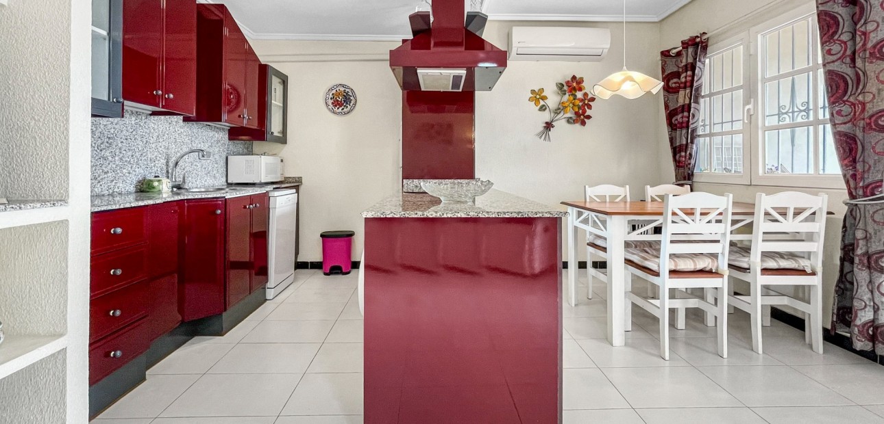 Sale - Apartment / flat -
Orihuela Costa - Los Altos