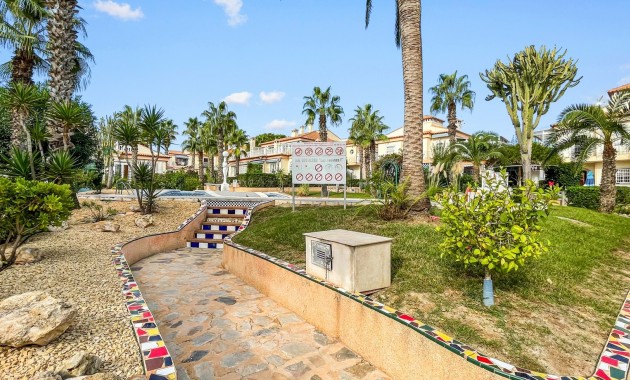 Sale - Apartment / flat -
Orihuela Costa - Los Altos