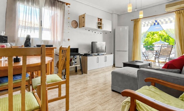 Sale - Apartment / flat -
Orihuela Costa - Mil Palmeras