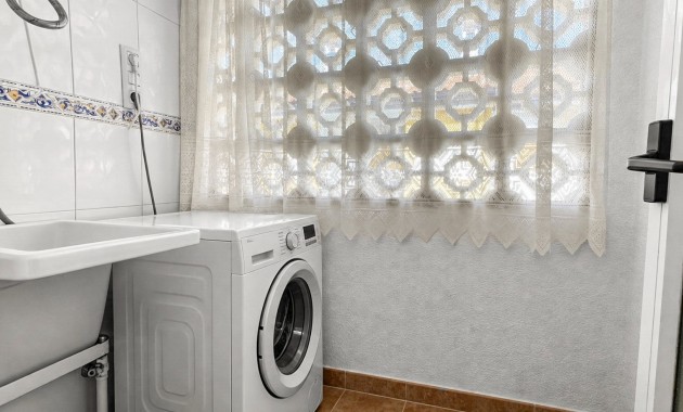 Sale - Apartment / flat -
Orihuela Costa - Mil Palmeras