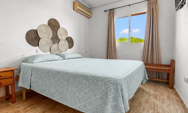 Sale - Apartment / flat -
Orihuela Costa - Mil Palmeras