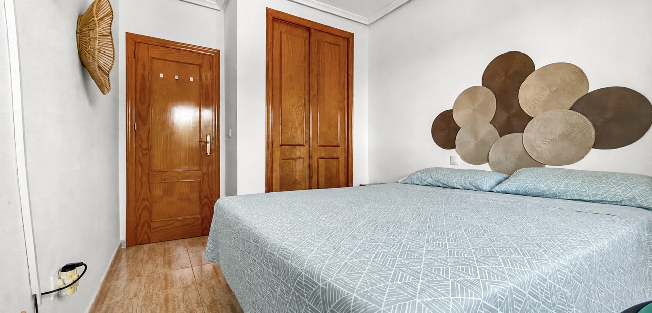 Sale - Apartment / flat -
Orihuela Costa - Mil Palmeras