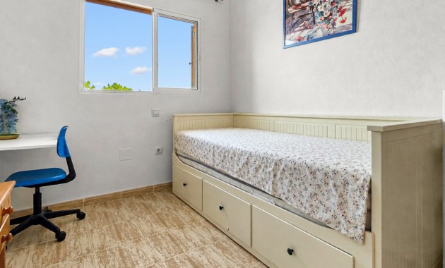 Sale - Apartment / flat -
Orihuela Costa - Mil Palmeras