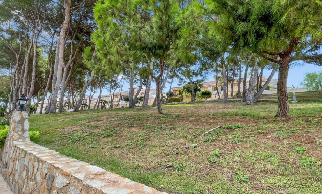 Sale - Apartment / flat -
Orihuela Costa - Mil Palmeras