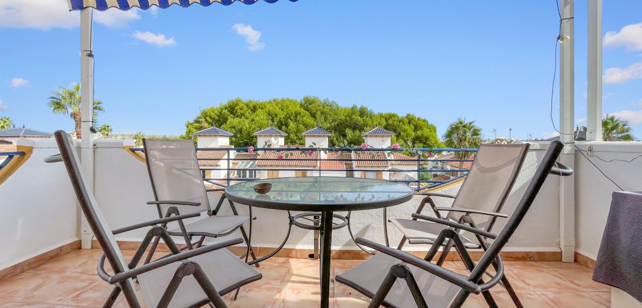Sale - Apartment / flat -
Orihuela Costa - Mil Palmeras
