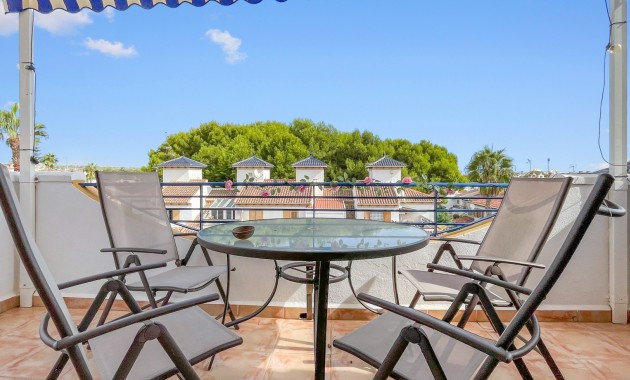 Sale - Apartment / flat -
Orihuela Costa - Mil Palmeras