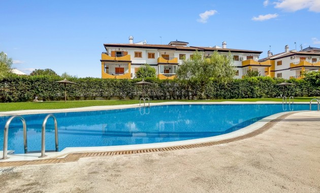 Sale - Apartment / flat -
Orihuela Costa - Mil Palmeras