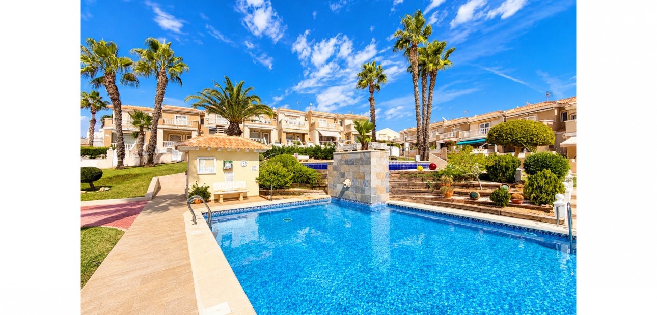 Sale - Townhouse -
Ciudad Quesada - La Fiesta