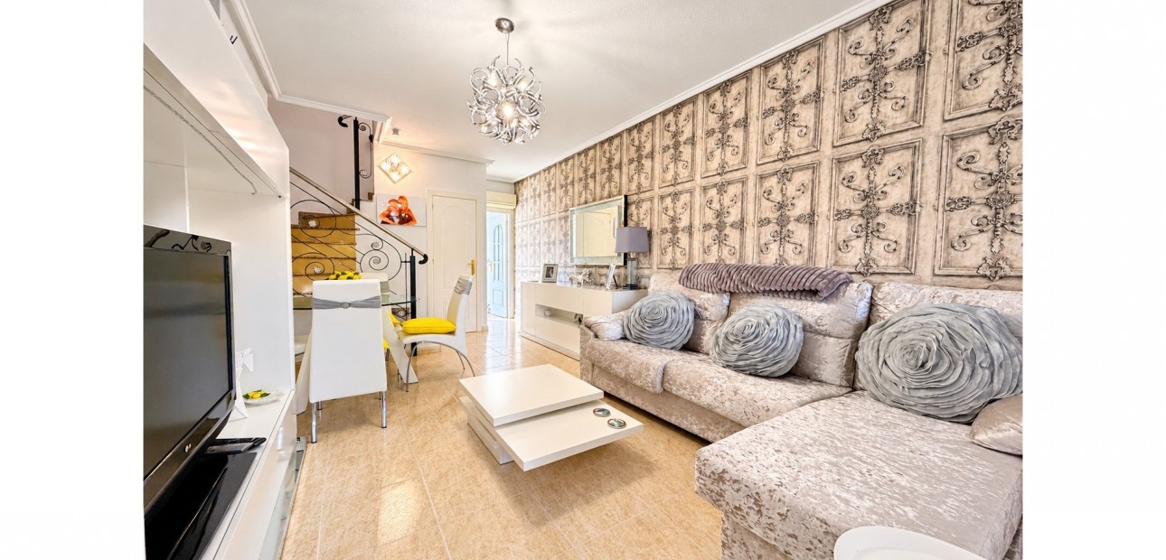 Sale - Townhouse -
Ciudad Quesada - La Fiesta